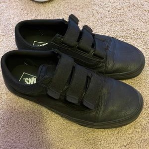Mens Vans Sneakers with velcro ‘laces’
